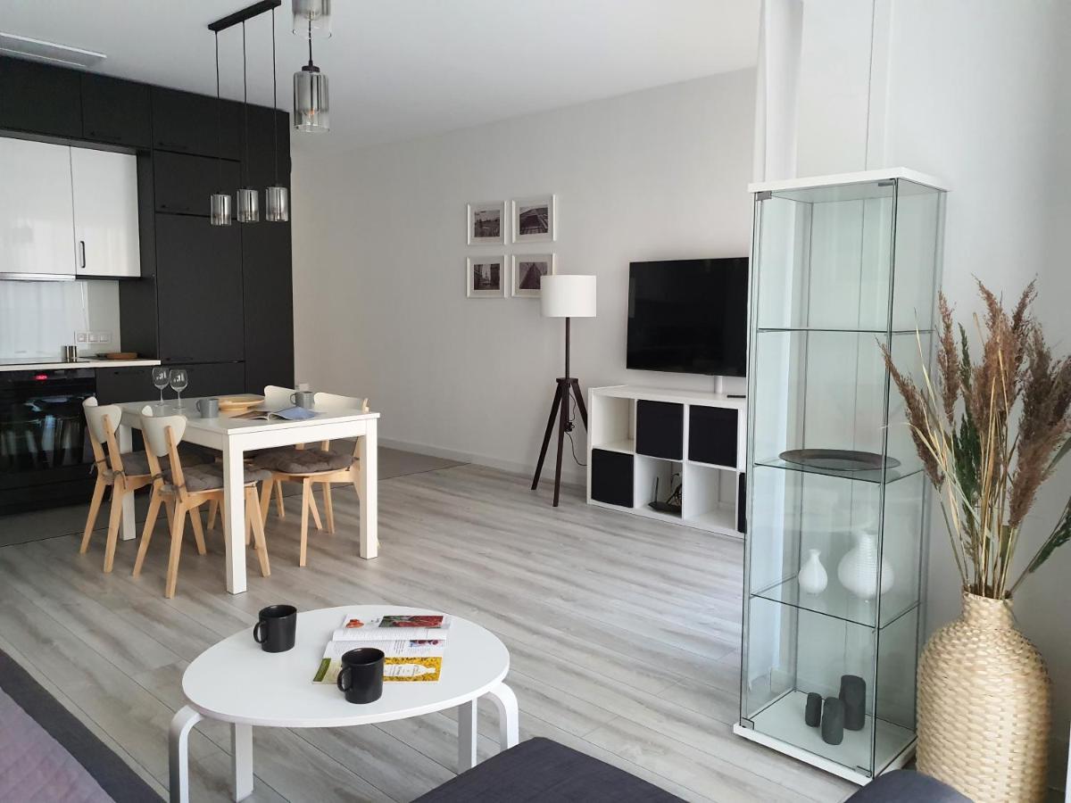 Capital Apartments - Towarowa Poznań Eksteriør billede