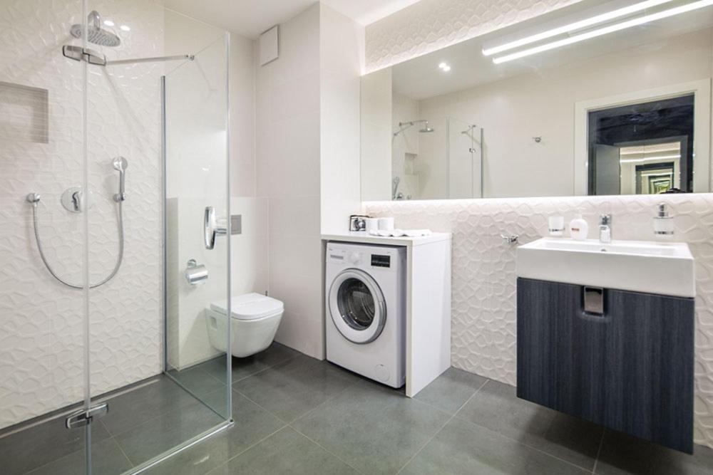 Capital Apartments - Towarowa Poznań Eksteriør billede